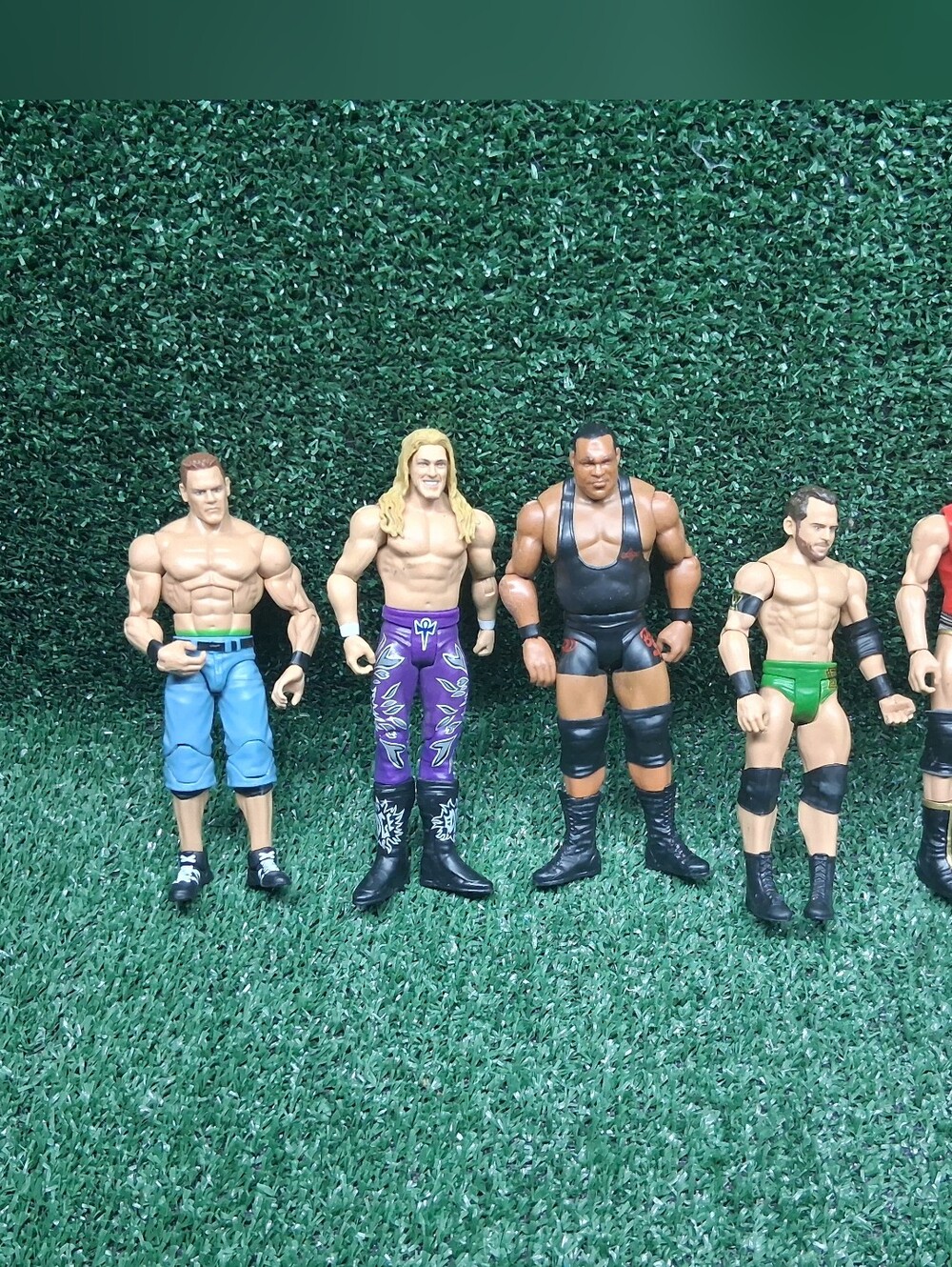 Lot Of 5 2010 WWE WRESTLING FIGURES